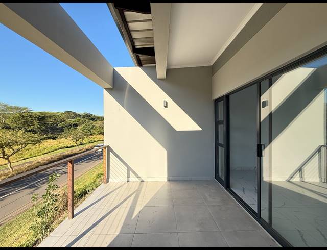 4 BEDROOM HOUSE FOR SALE IN PALM LAKES ESTATE